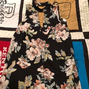 Soprano Dresses - Women’s Soprano Floral Dress Soprano Dresses - Women’s Soprano Floral Dress